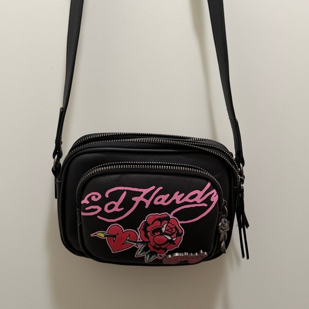 Ed Hardy Black Crossbody Bag with Pink Rose Design - Picture 2 of 9